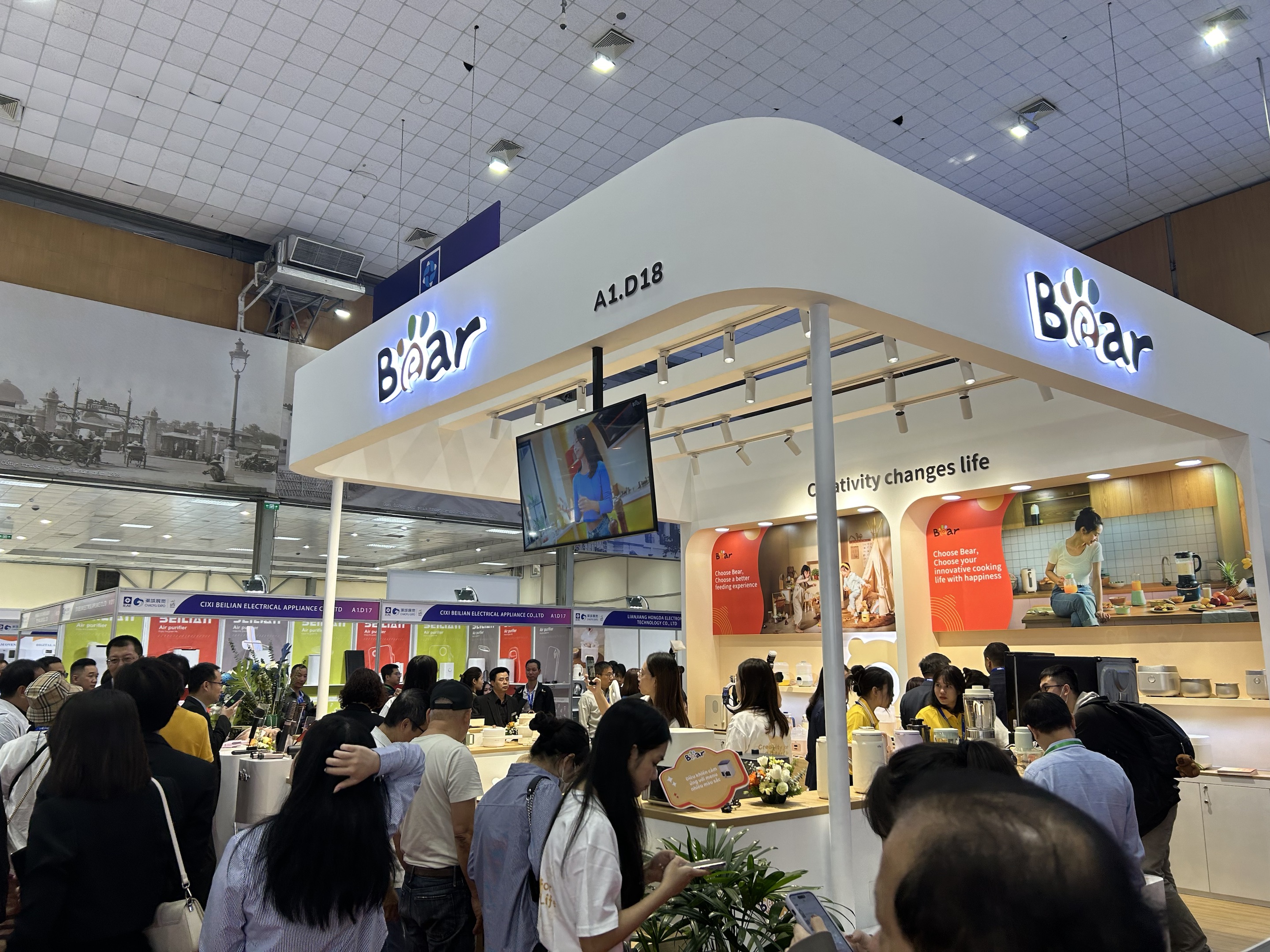 Orso Vietnam Exhibition