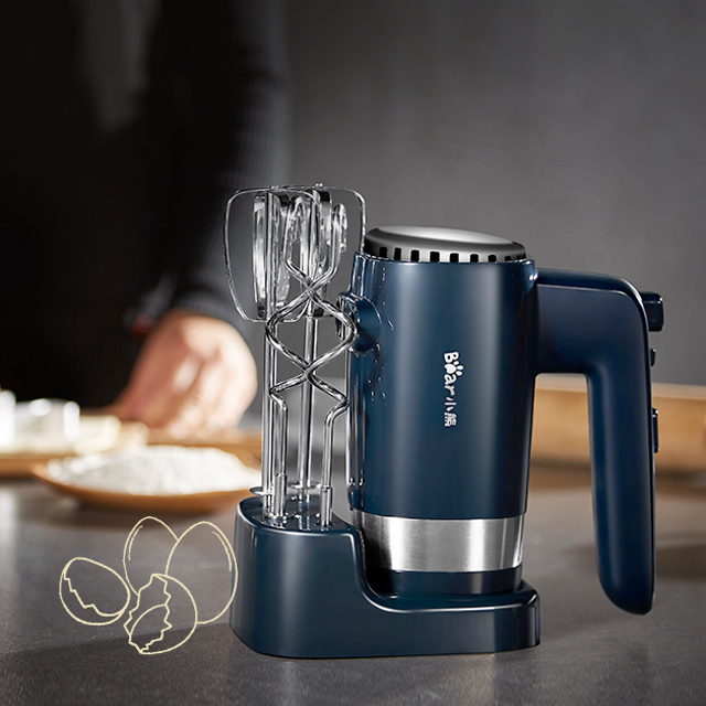 Sbattitore elettrico a mano