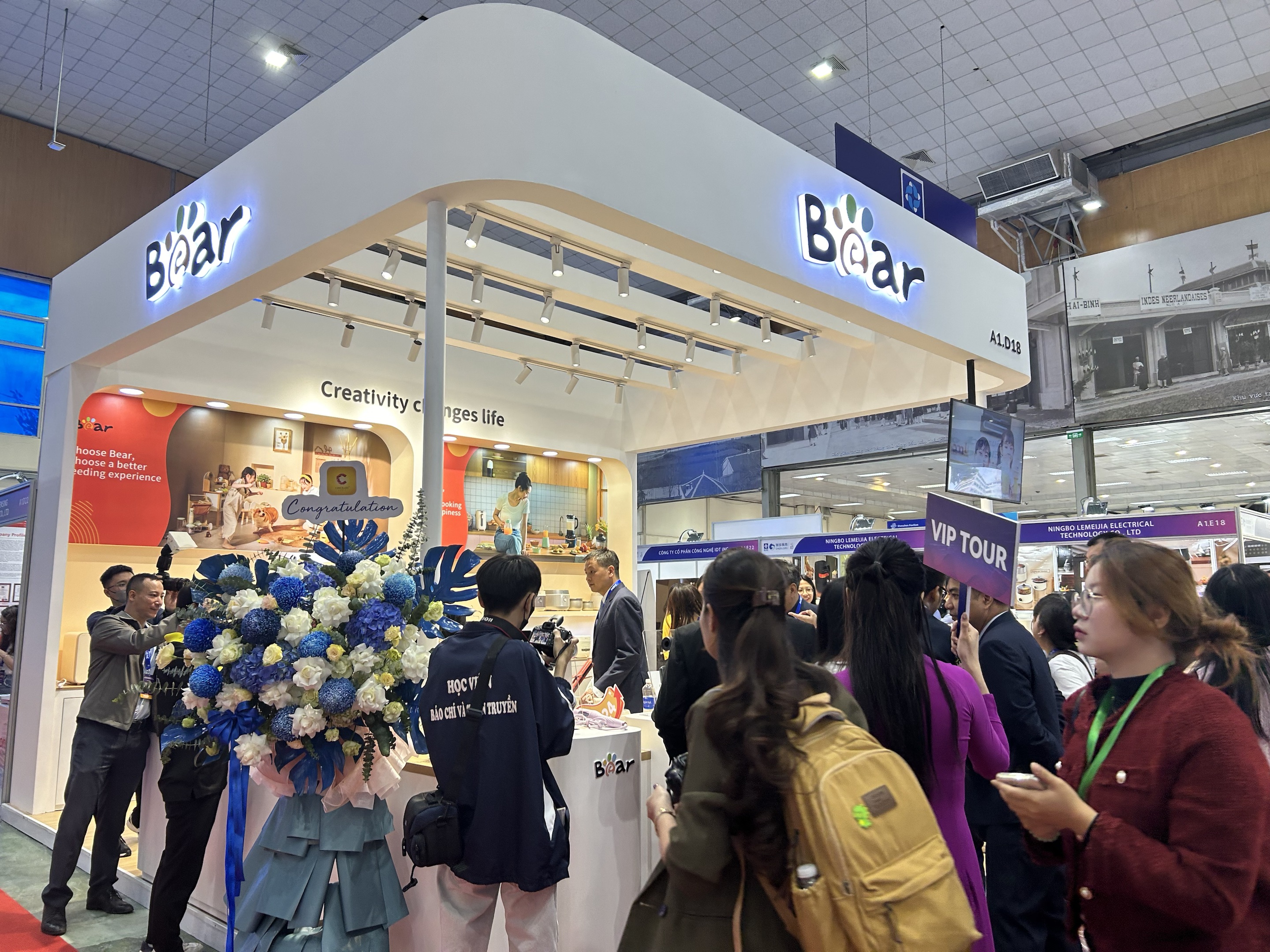 Bear Indonesia Exhibition