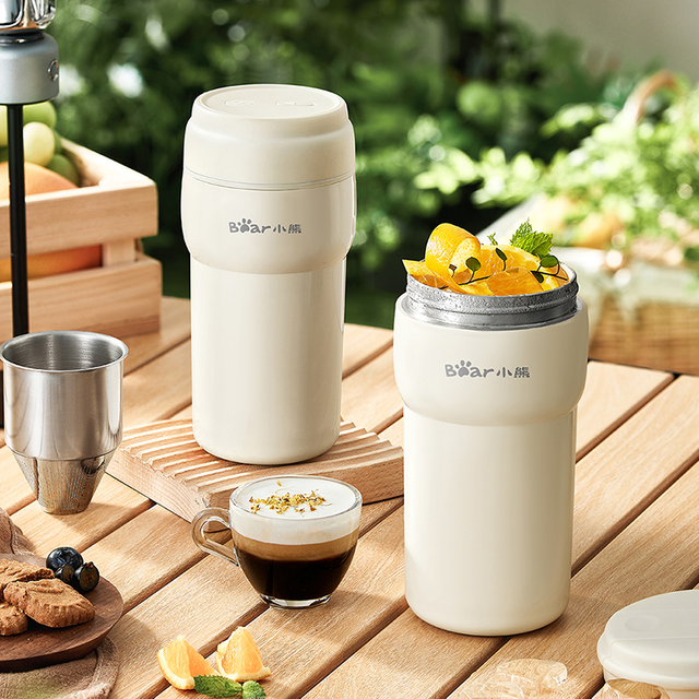 Mini tazza di caffè con frullatore portatile