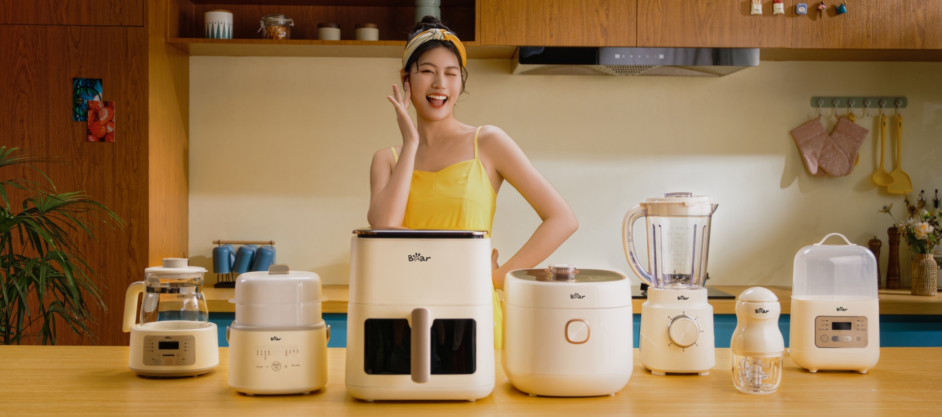 Il noto marchio di piccoli elettrodomestici Bear lancia ufficialmente il suo primo TVC in Vietnam
